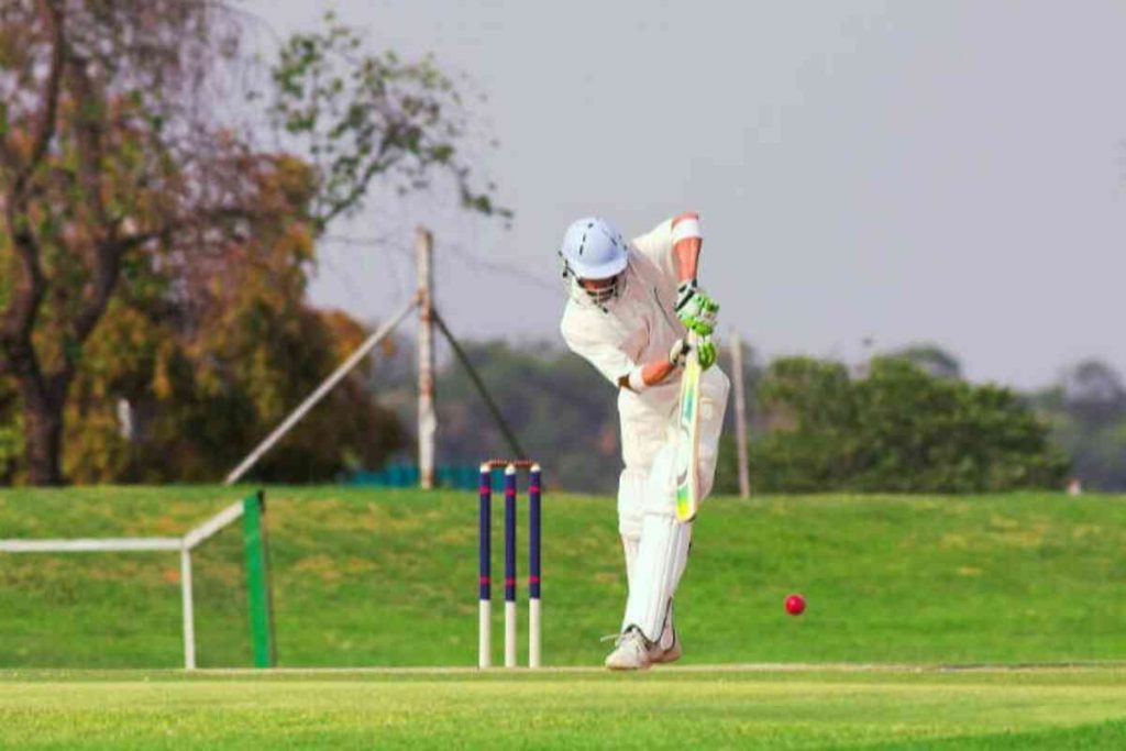 Melhorando suas habilidades de rebatidas com nosso guia de tacadas de críquete