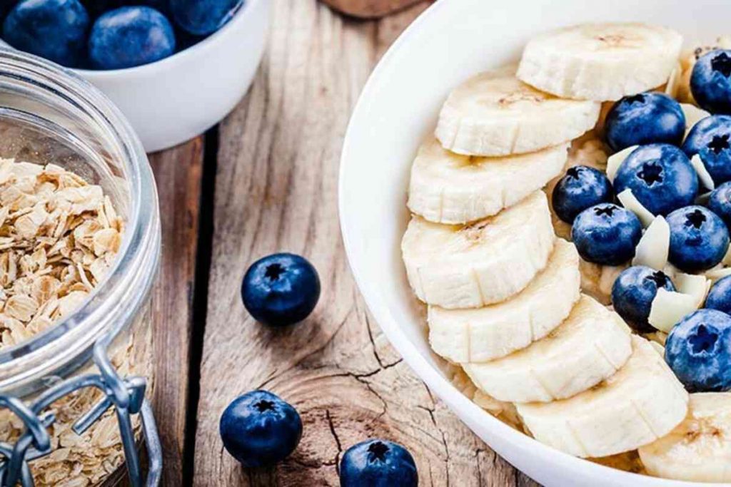 Nutrição: o que comer antes e depois de um evento de natação